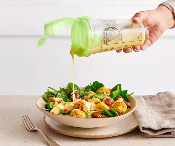 Salatmahlzeiten, Buch + Dressing-Shaker, 3 dl - Kombi