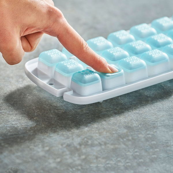 Eiswürfelform mit Aufbewahrungsbox