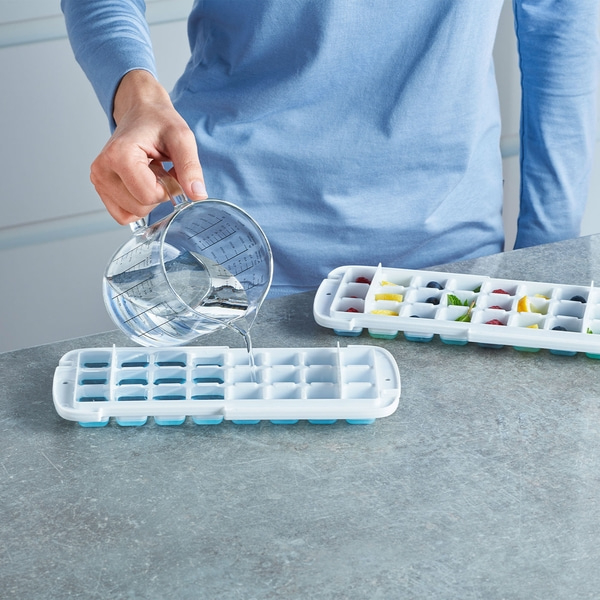 Eiswürfelform mit Aufbewahrungsbox