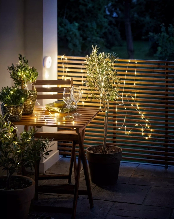 3-in-1 LED Lichterkette und Lampe, Akku - 2 Stk.