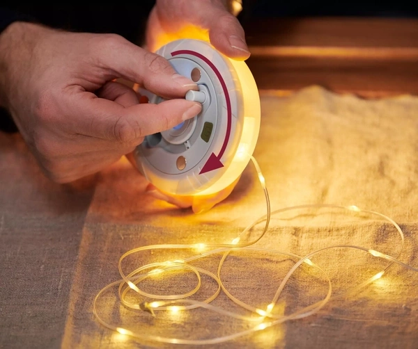 3-in-1 LED Lichterkette und Lampe, Akku - 2 Stk.