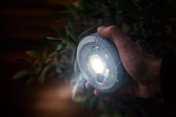 3-in-1 LED Lichterkette und Lampe, Akku - 2 Stk.