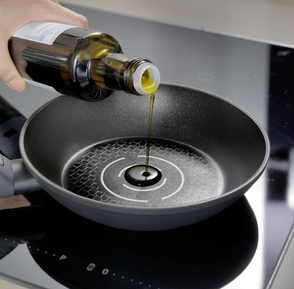Wok - Pfanne mit Glas-Deckel, 32cm