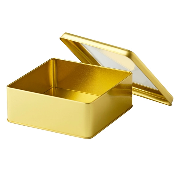 Boîte carrée dorée avec couvercle ouvert, isolée sur fond blanc.