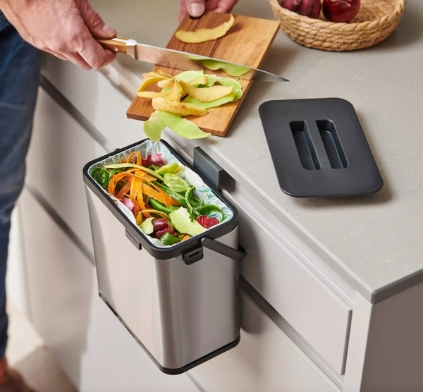 Komposteimer mit Deckel, 3 l