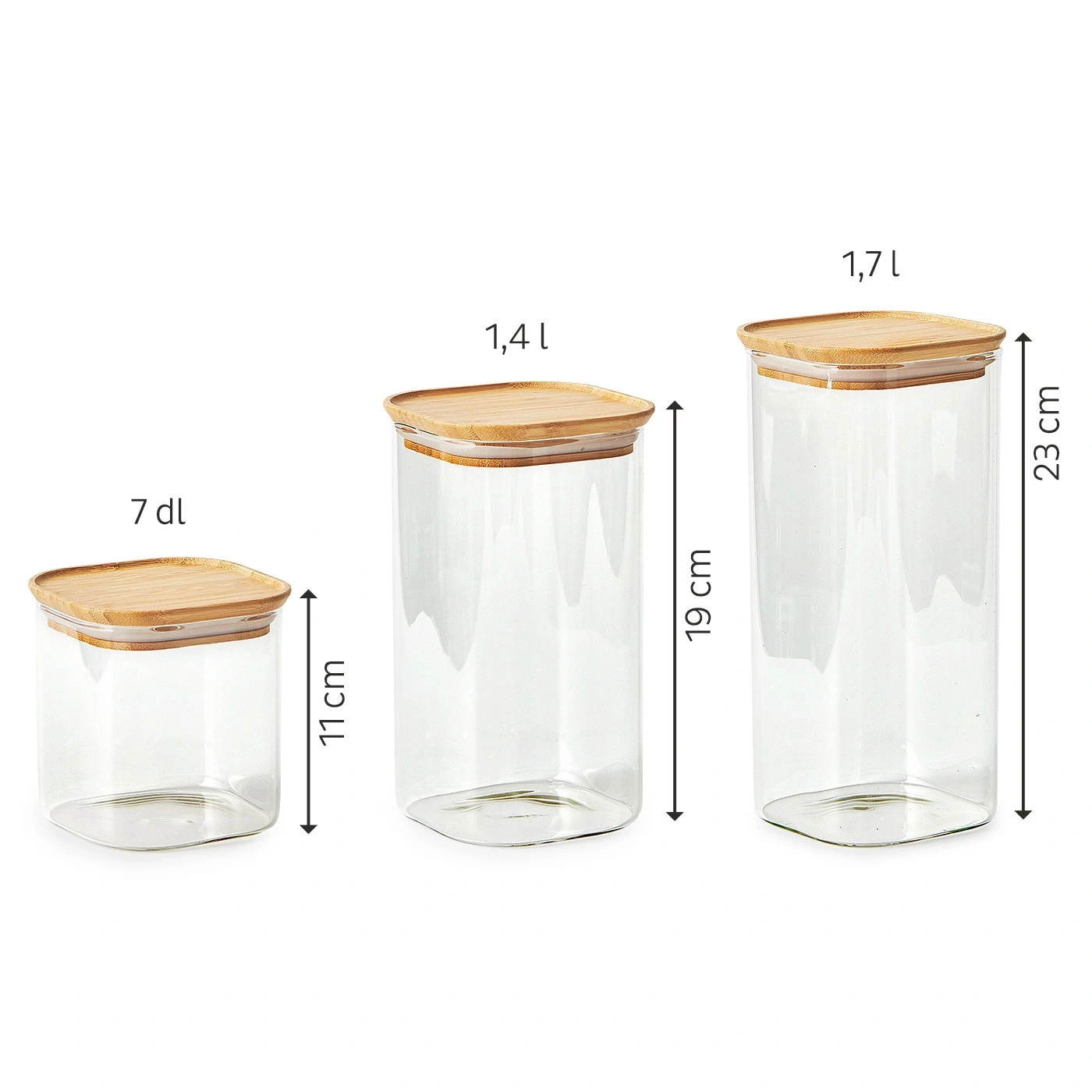 Trois bocaux en verre avec couvercles en bois, différentes tailles et capacités.