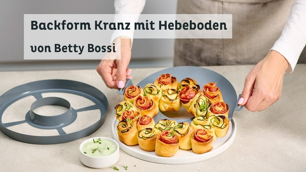 Backform Kranz mit Hebeboden von Betty Bossi, Gebäck, Essen, Küche, Gericht