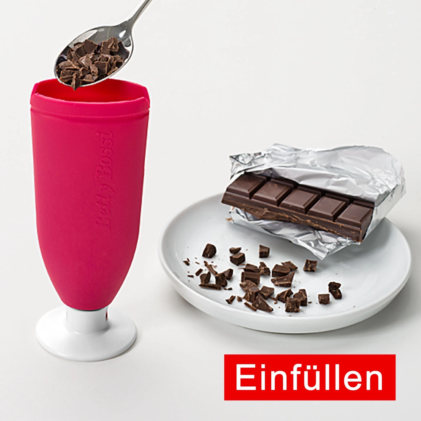 Des morceaux de chocolat sont versés dans un récipient, avec le mot 'Remplir'.